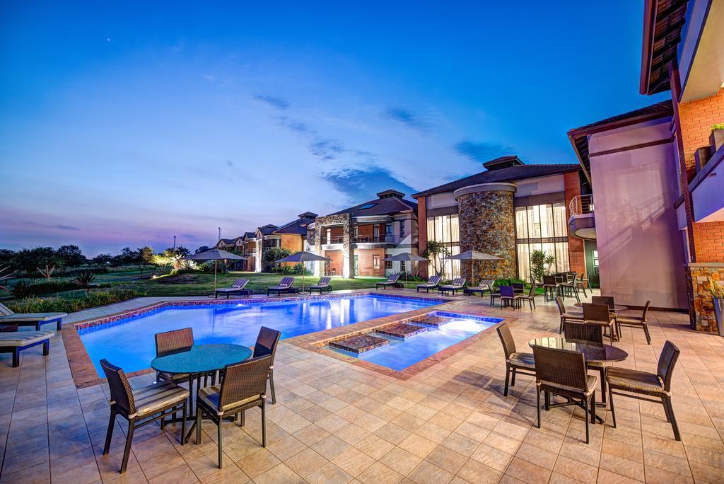 Royal Marang Hotel Phokeng Екстер'єр фото The Village